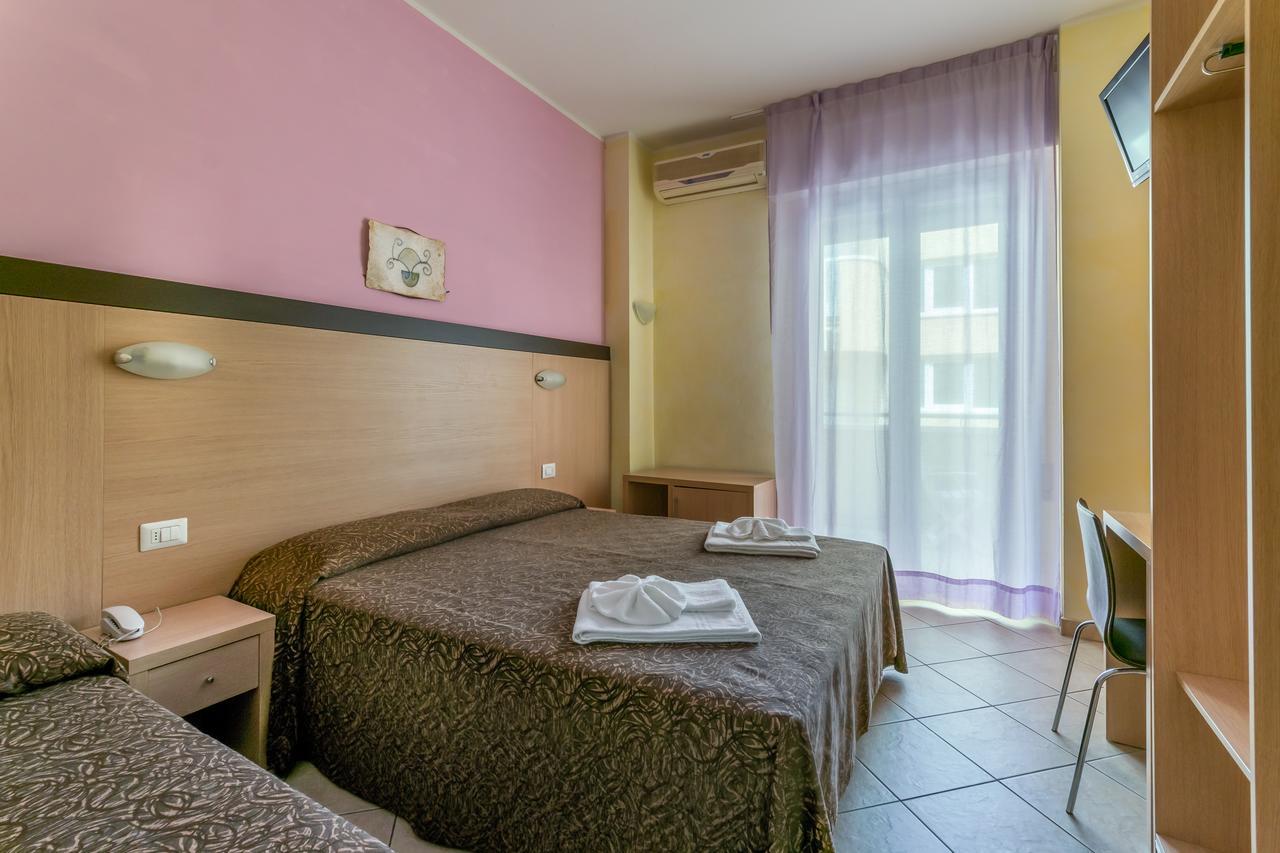 Hotel Rubens Rimini Dış mekan fotoğraf